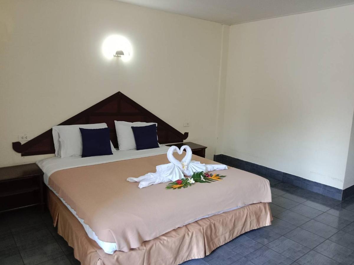 Ban Nam Mao Resort Na Chom Thian Exterior foto