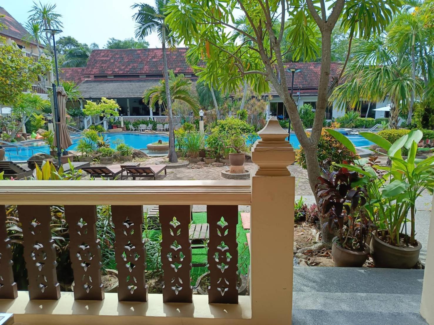 Ban Nam Mao Resort Na Chom Thian Exterior foto
